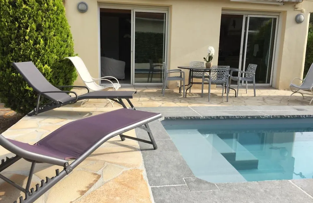 Villa L'Adret et sa piscine-1