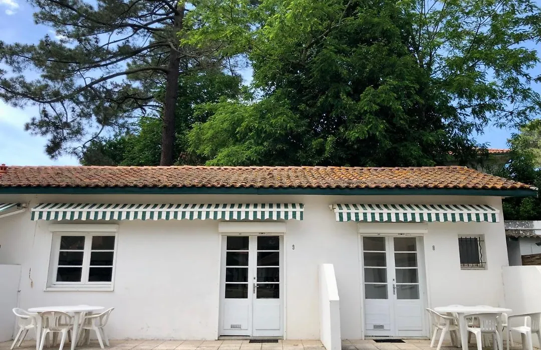 Les Pastourelles-1