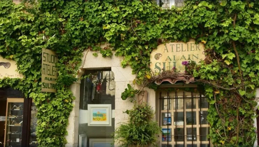 Apartment In Nice-1