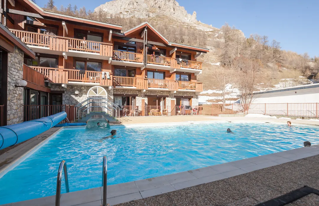 Résidence Pierre&Vacances Les Chalets de Solaise-1