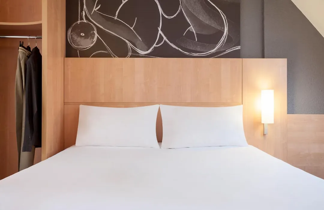 Ibis Maine Montparnasse-1