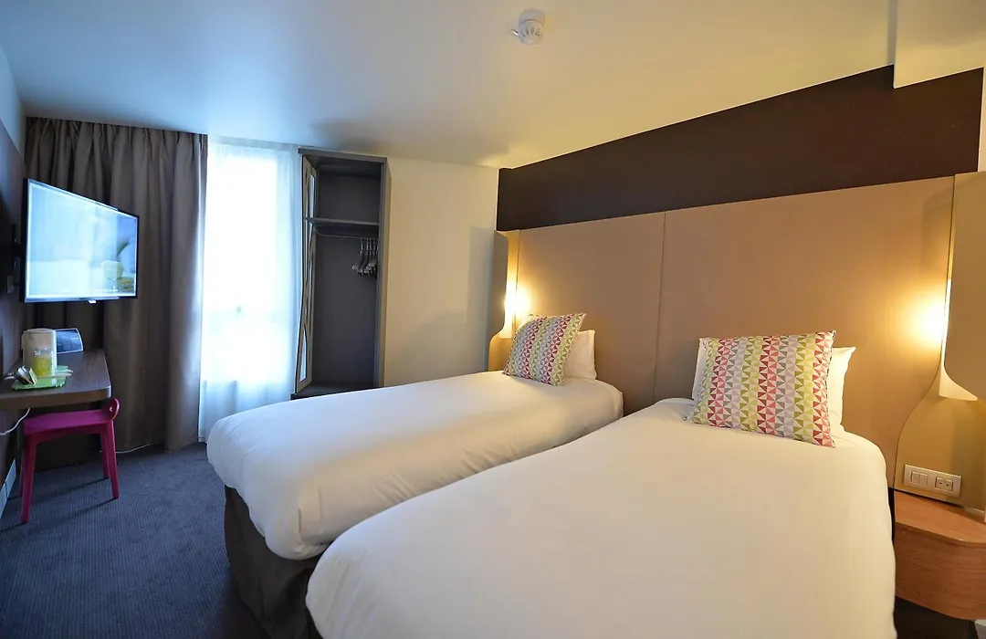 Campanile Paris - Clichy Centre-1