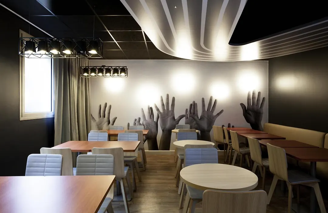 Ibis Styles Paris Massena Olympiades-1
