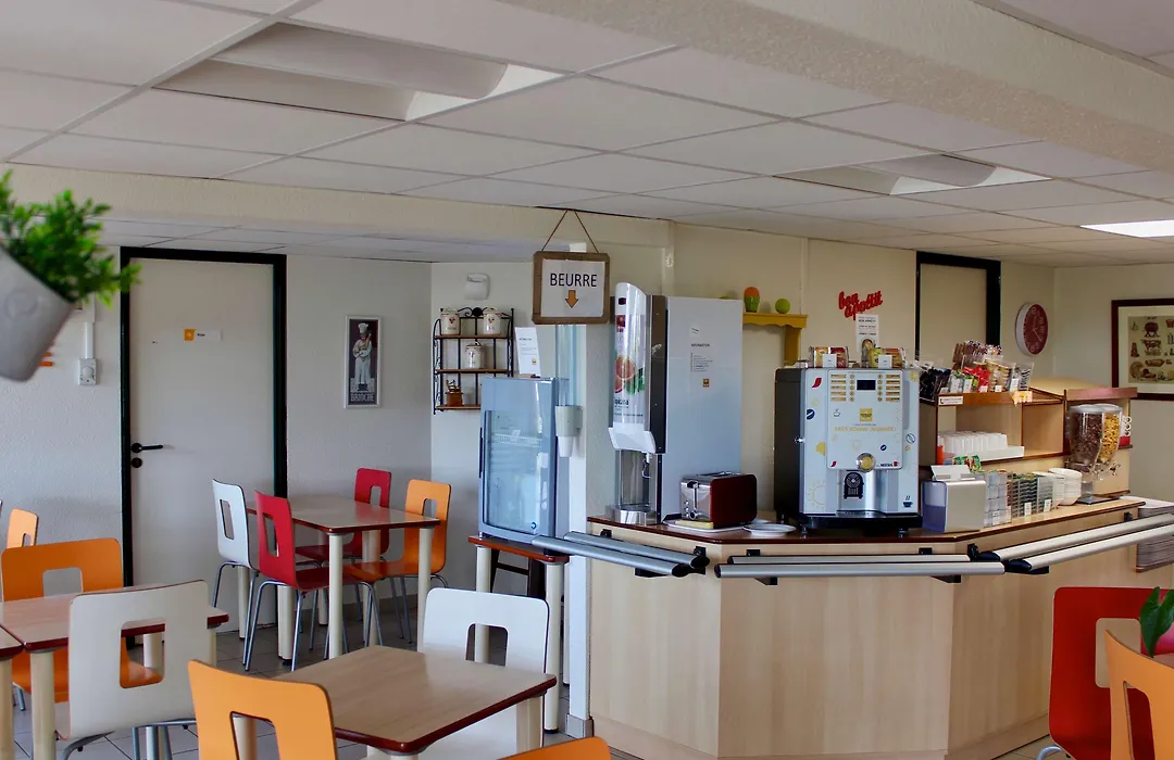 Premiere Classe Chateauroux - Saint Maur-1