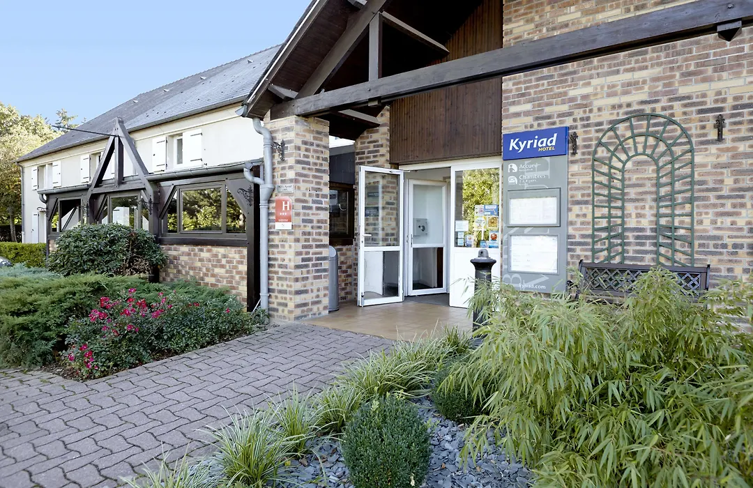 Kyriad Hotel Laval-1