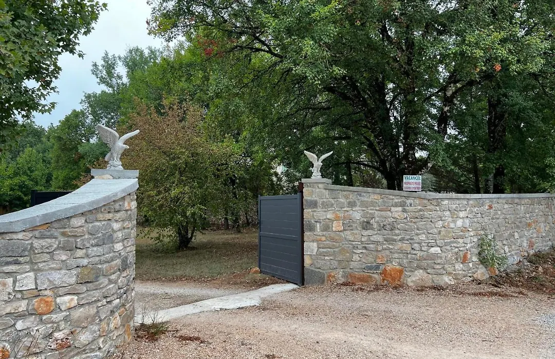 Saule Holiday Home In Residence With Swimming Pool-1