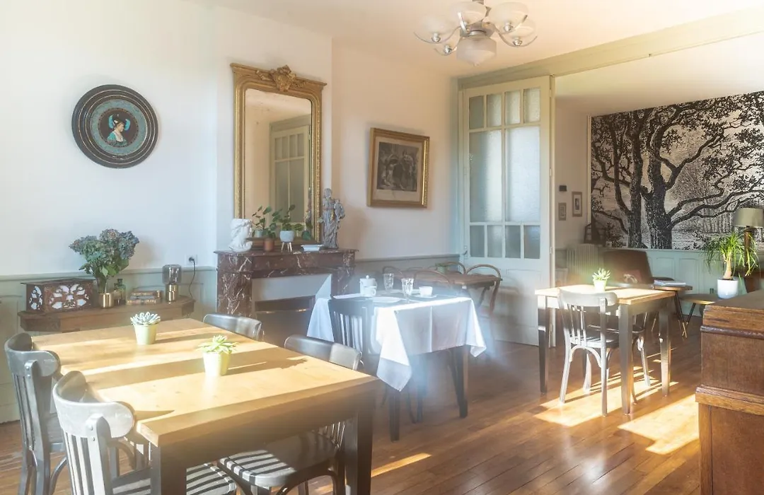 Edouard & Louise - Chambres D'Hotes-1
