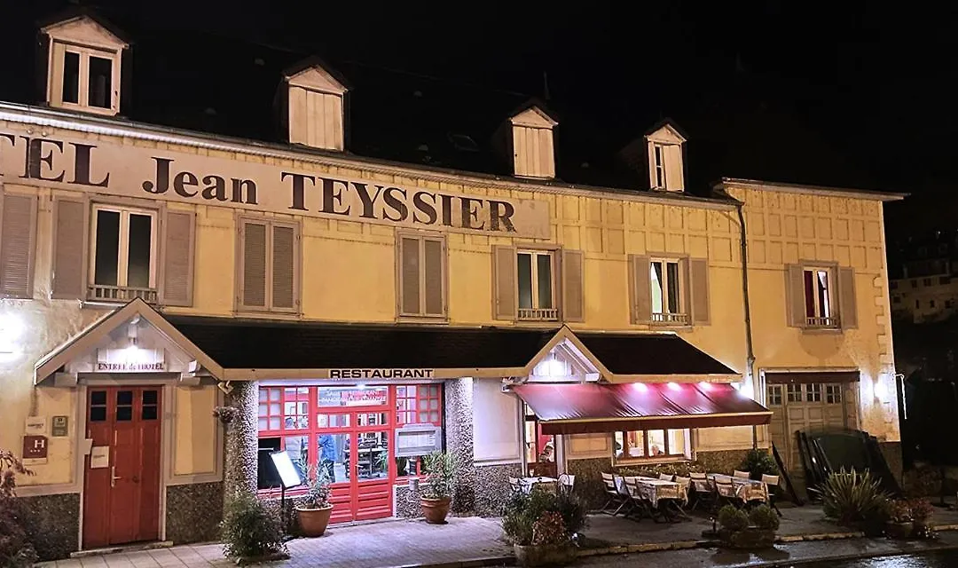 Logis Hôtel Teyssier-1