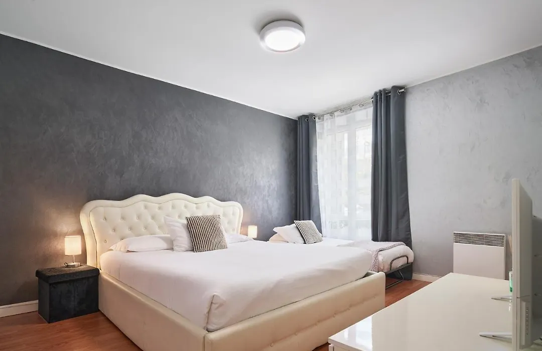 Apparthotel Des Congres Et Festivals-1