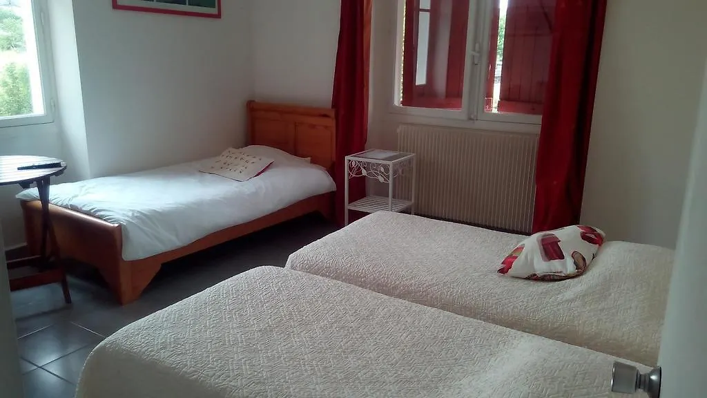 Chambre D'Hotes Iguzkian-1