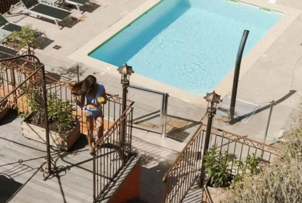 Hostellerie du Cigalou - Les Collectionneurs-1