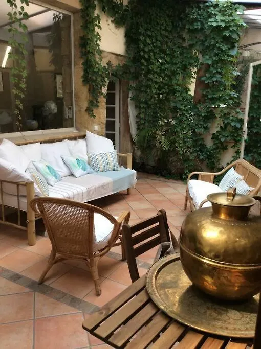 Le Riad Provencal-1