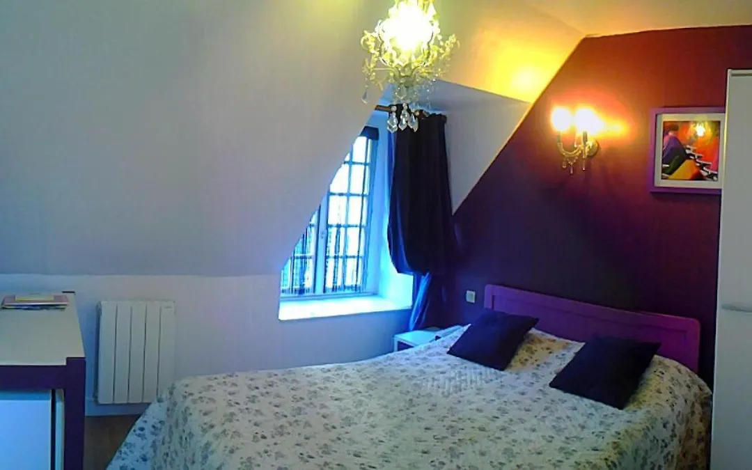 Chez Louisette Chambre-1