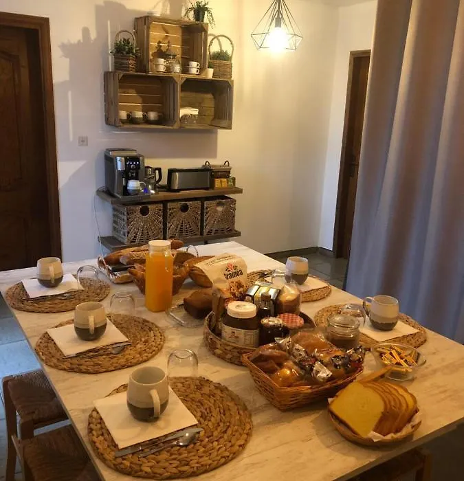 Chambres D'Hotes Casa Pruneta-1