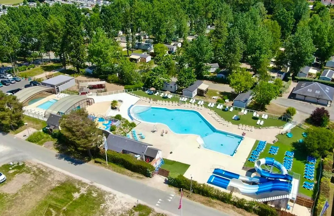 Bungalow Charmant Pres D'Onzain Avec Piscine Partagee-1