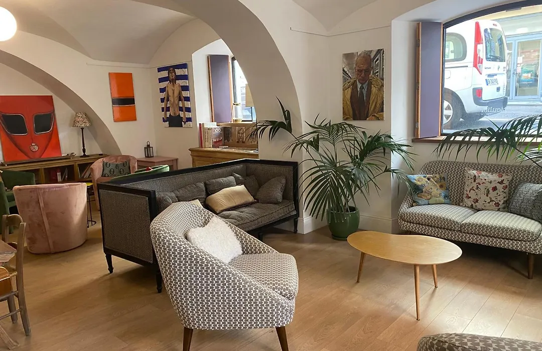Hotel Central Bastia-1