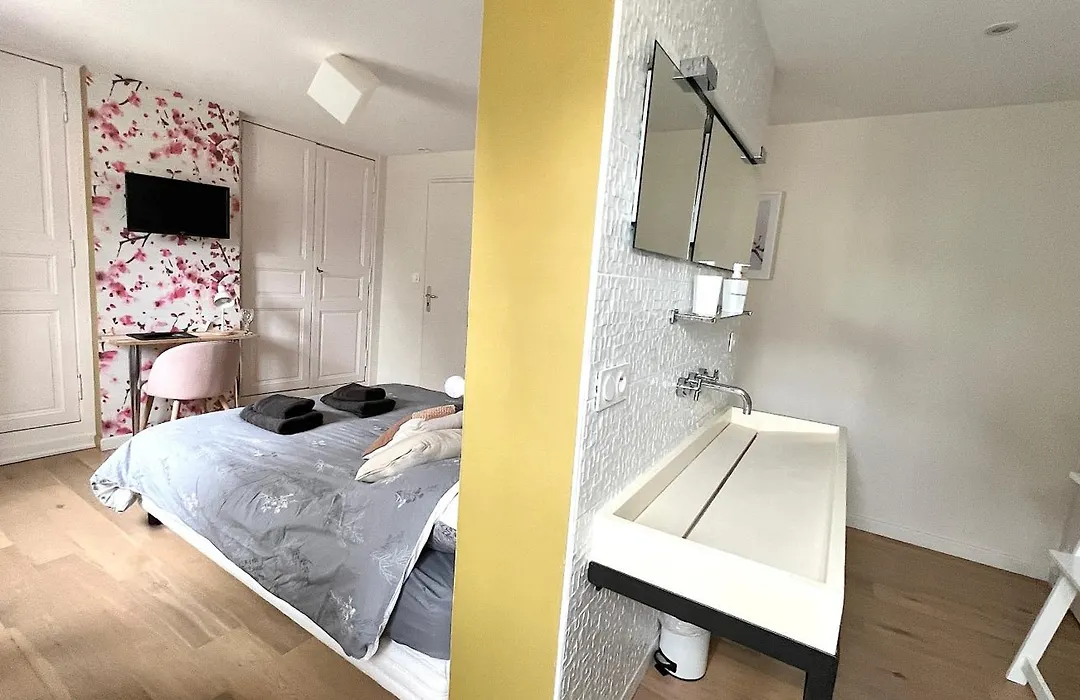 Chambre Cremant - Maison Bossoreil-1