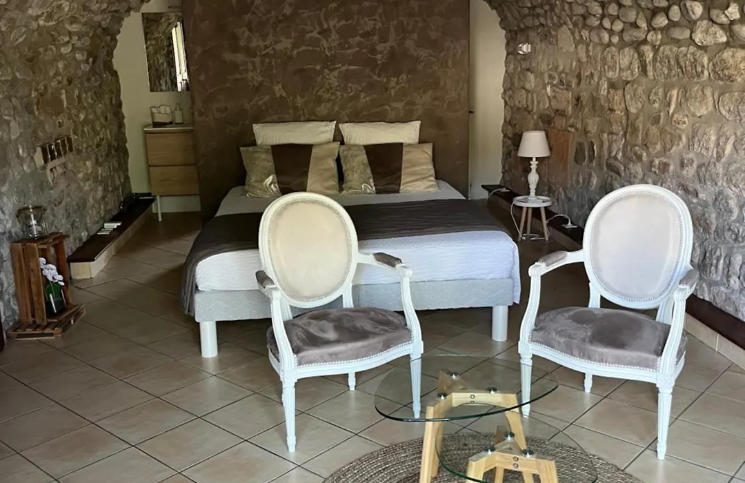 Gite De La Cappella - Chambre D'Hôtes A Volta-1