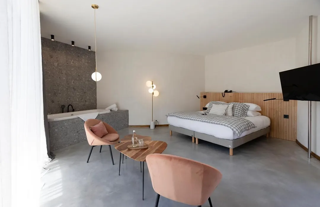 A Speranza Suites Avec Piscine Privative Chauffee-1