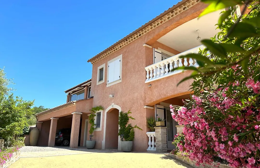 Chambres d'hôtes Les Noisetiers-1