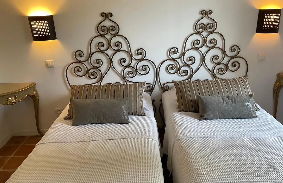 Le Relais Des Chartreuses-1