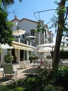 Hotel Pierre Loti-1