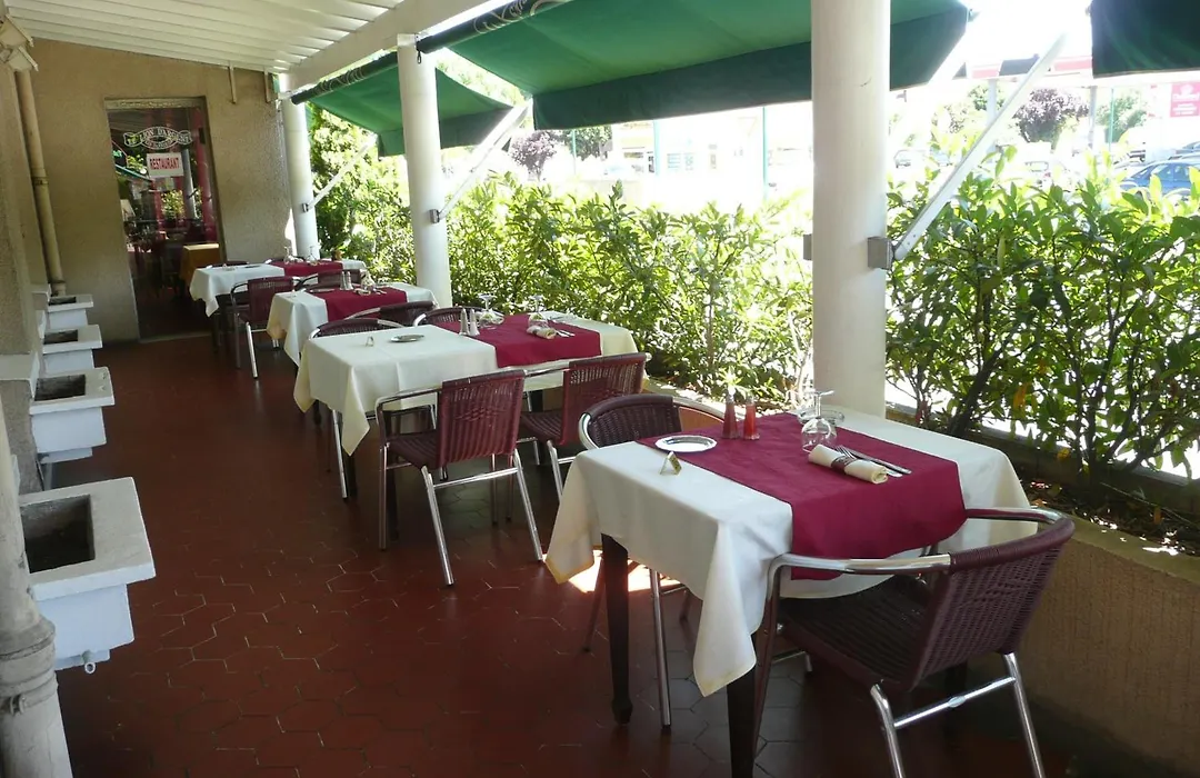 Hotel Du Lion D'argent Et Des Tanneries-1