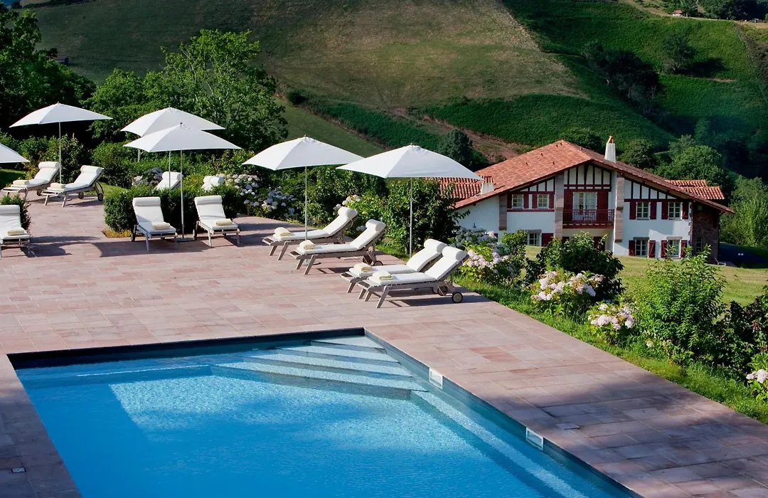 Auberge Ostapé-1