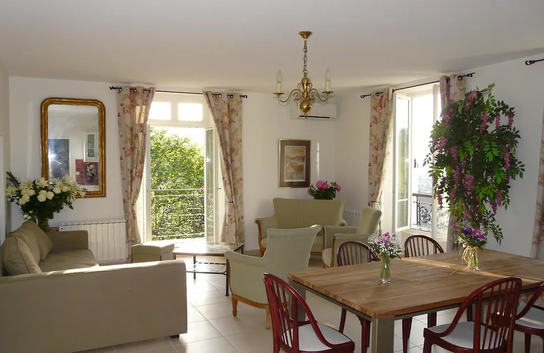 Aix Appartements-1