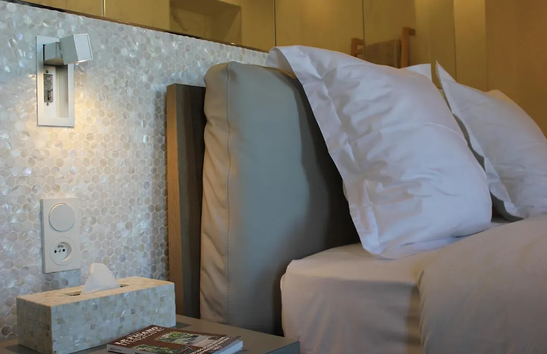 Les Suites Massena-1