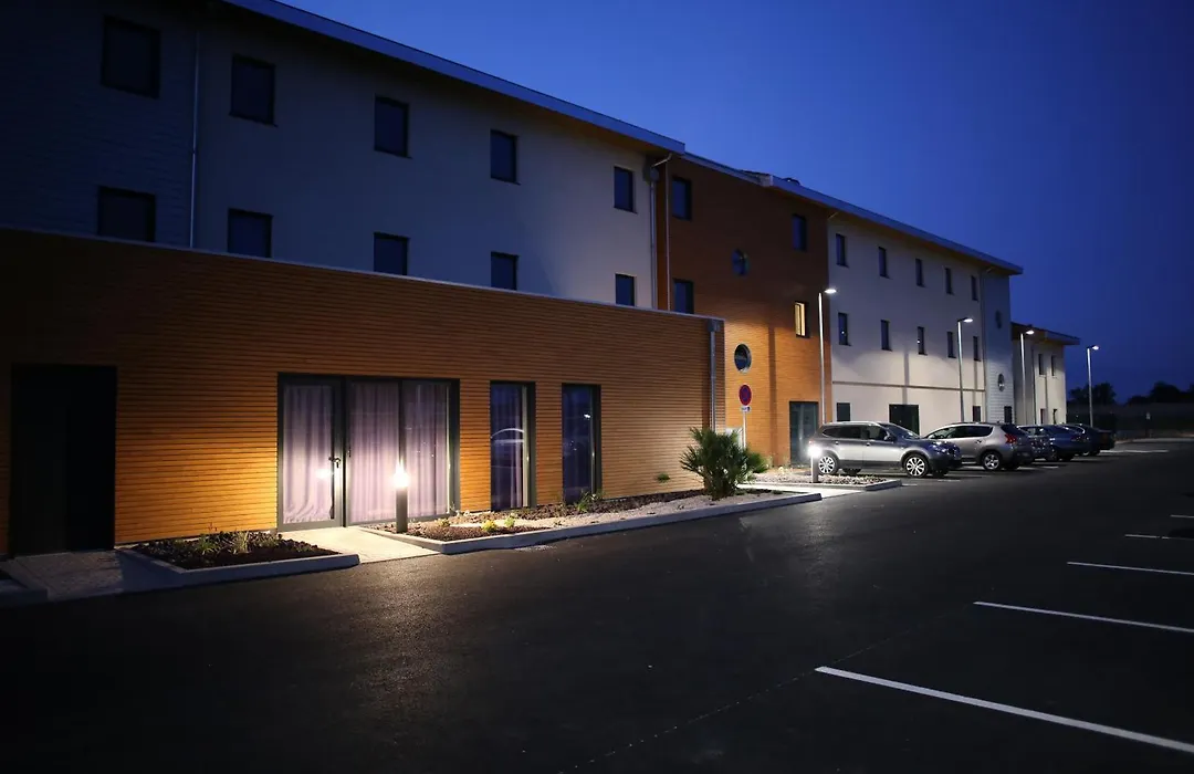 ibis styles Villeneuve Sur Lot-1
