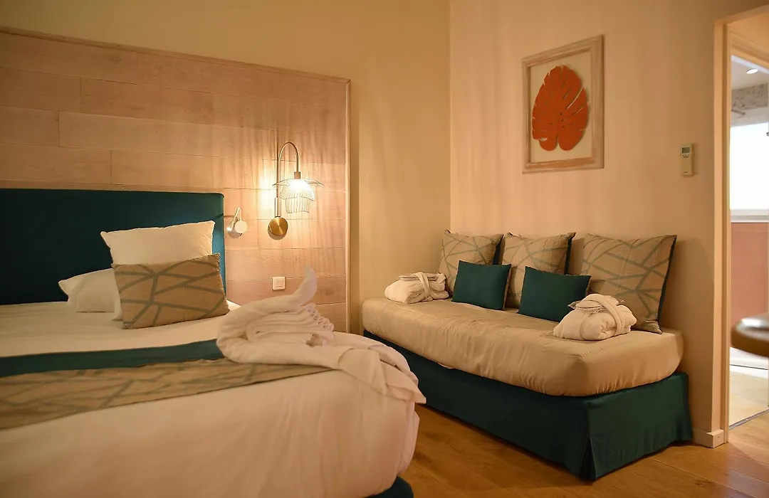 Hotel Alivi Di Santa Giulia-1