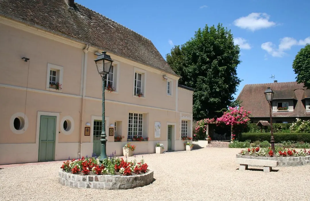 La Chaîne D'or-1