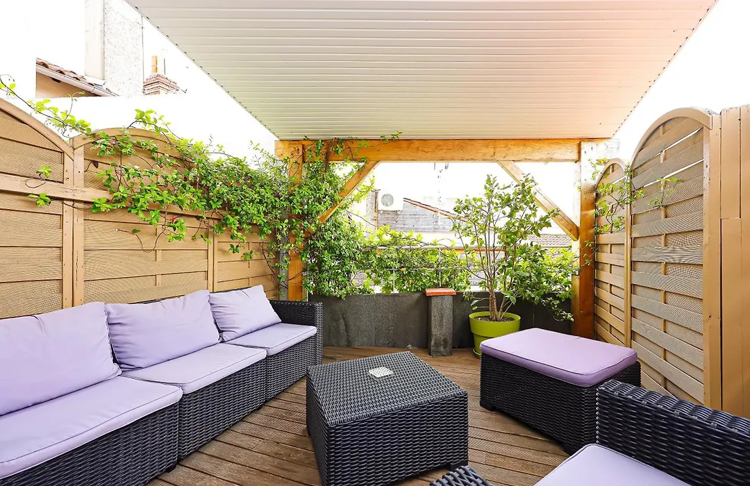 Hotel Les Pasteliers-1