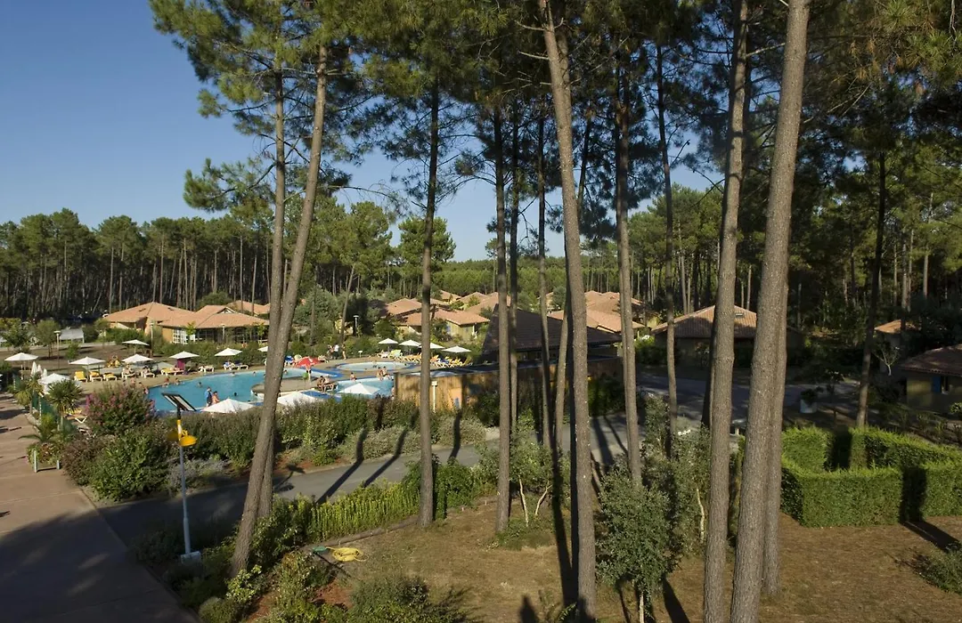 Village Vacances Le Lac Marin-1