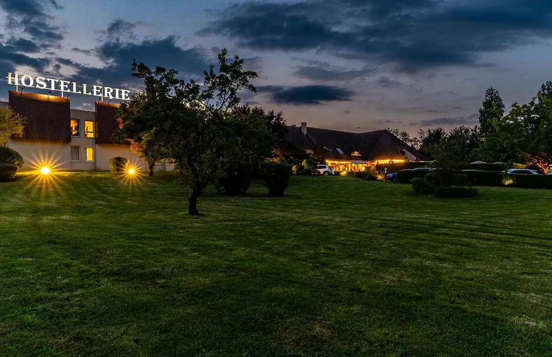 Logis Hostellerie D'Aussois-1
