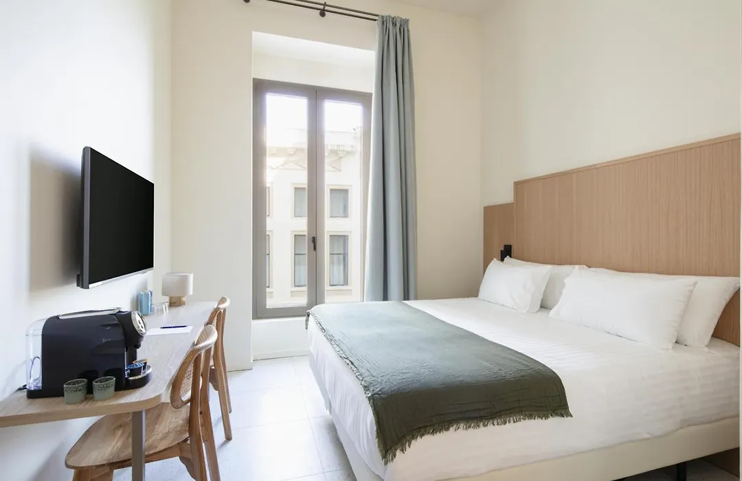 Hotel La Suite-1