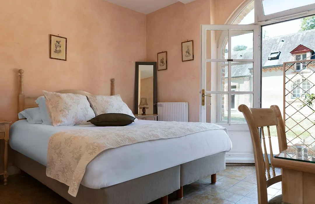 Hostellerie Du Château Les Muids-1