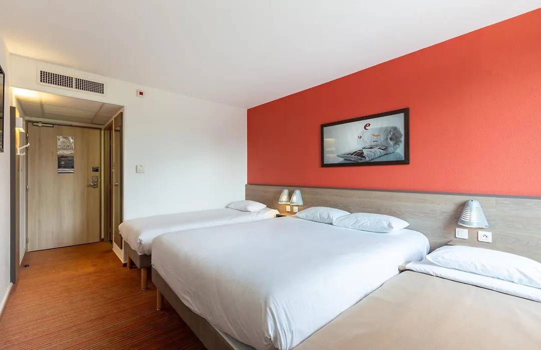 Ace Hotel Annemasse Genève-1
