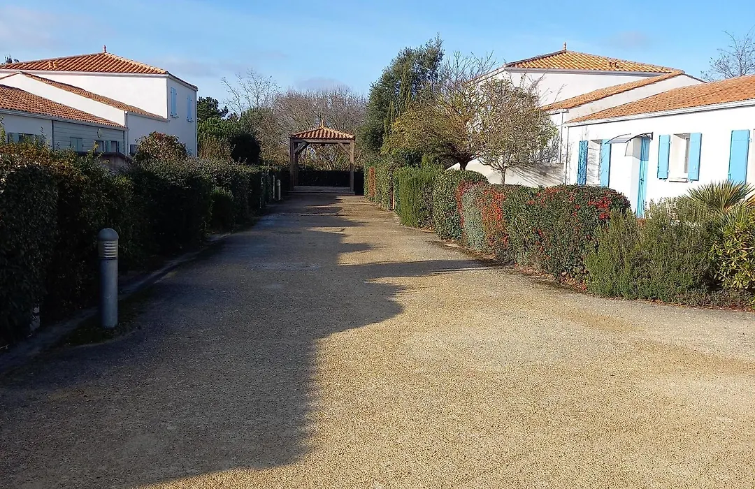 Maison 3 étoiles à 50m mer plages îles nature piscine chauffée jacuzzi privé WIFI-1