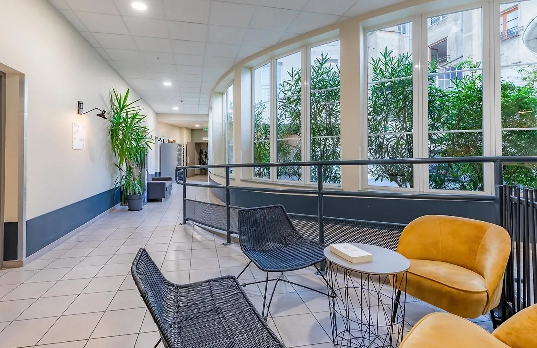 Appart'City Confort Niort Centre-1