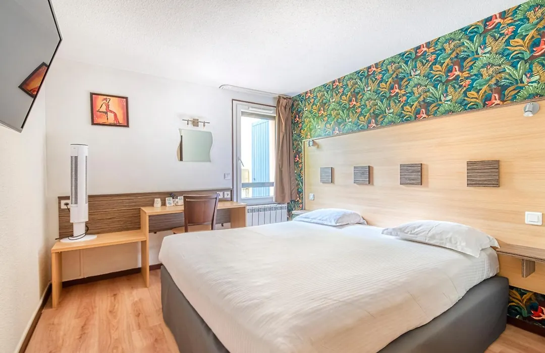 Atoll Hotel Logis Angers, Beaucouzé-1