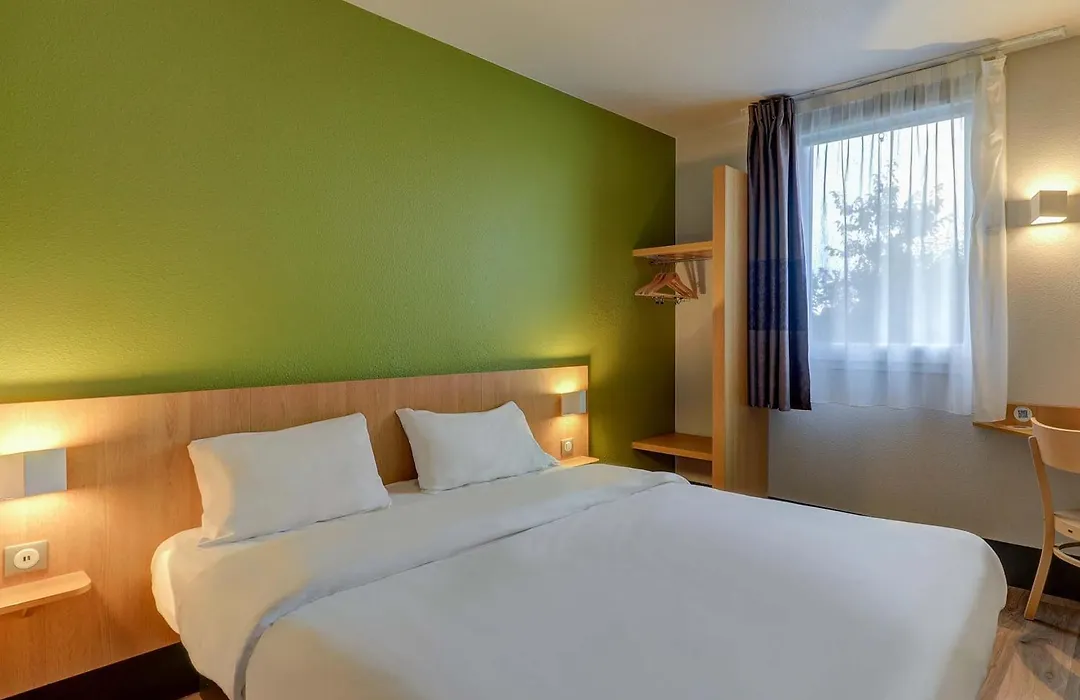 B&B HOTEL Paray-le-Monial-1