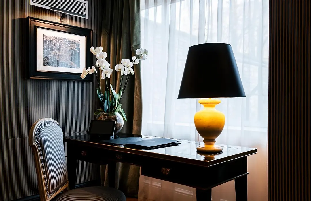 Hôtel de Berri Champs-Élysées, a Luxury Collection Hotel-1