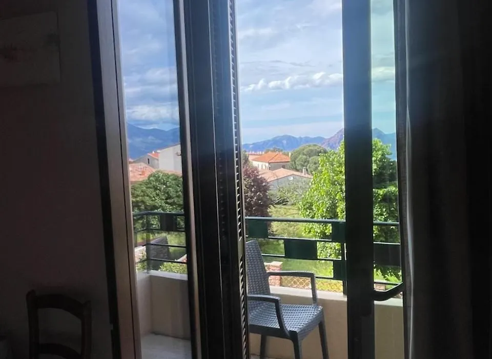 Hotel Les Calanques-1