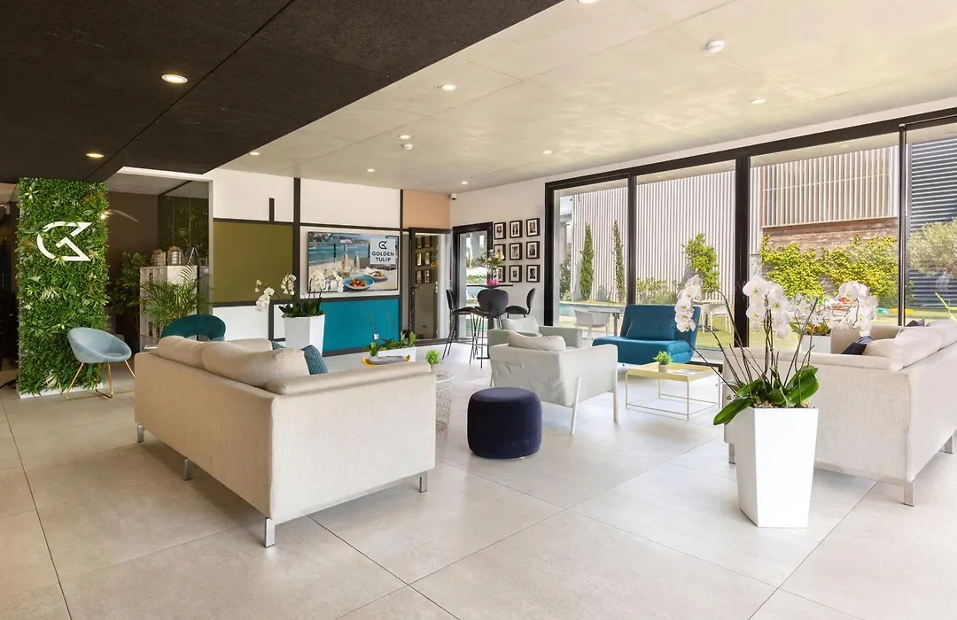 Golden Tulip Hotel & Rooftop Martigues Provence-1
