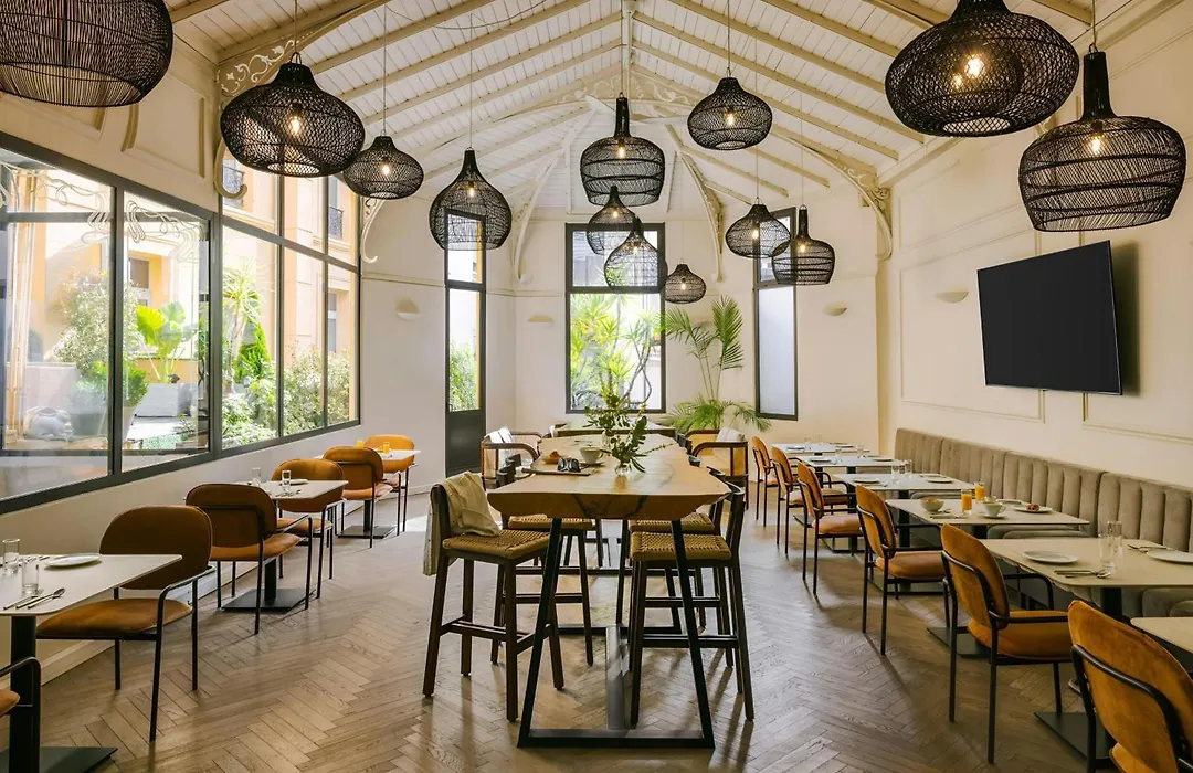 Crisol Lumiere Hotel-1