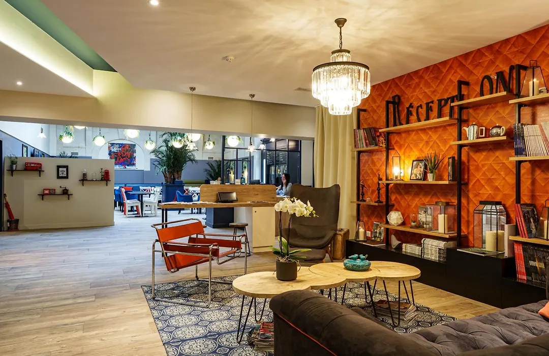 The Originals Boutique, Hôtel Le Londres, Saumur (Qualys-Hotel)-1
