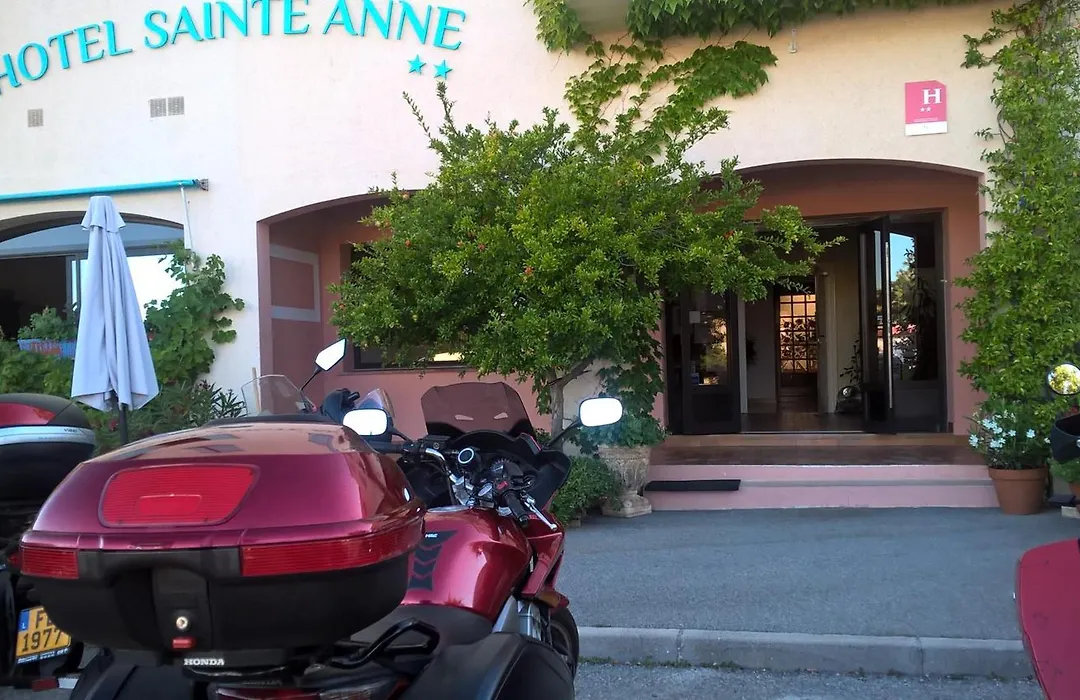 Hôtel Sainte Anne-1