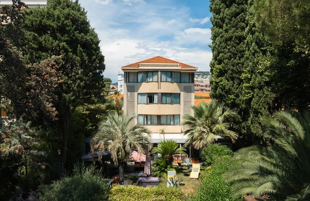 Cezanne Hotel-1